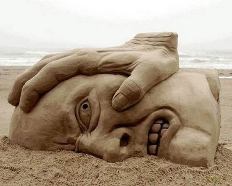escultura-na-areia-01