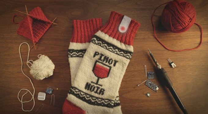 Netflix lança meias que pausam programação se você dorme