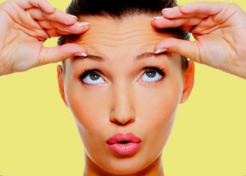 Uso de redes sociais causa rugas e envelhecimento precoce