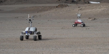 Anonymous contestam exploração de Marte