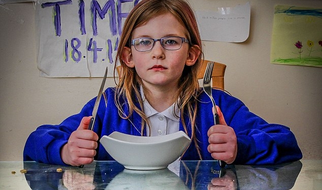 Essa menina não sente dor, fome ou sono