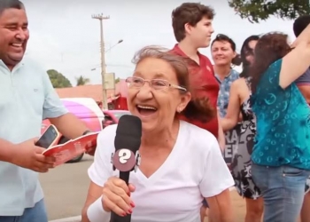 Dona Irene zerou a internet com a tocha olímpica