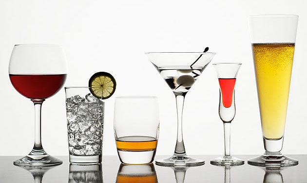 Consumo excessivo de álcool pode causar 7 tipos de câncer