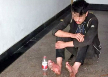 Chinês passou 6 dias jogando sem parar e quase morreu