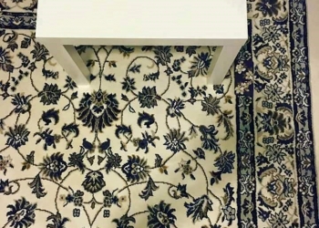 Desafio do dia: encontre o celular na imagem