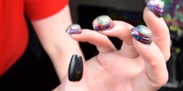Video: youtuber aplica 116 camadas de esmalte