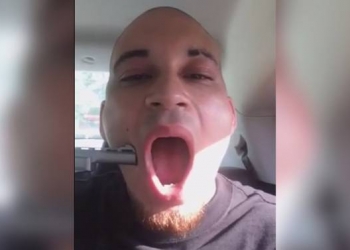 Rapper publica vídeo em que atira na própria bochecha