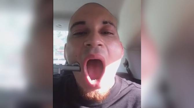 Rapper publica vídeo em que atira na própria bochecha