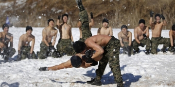 7 treinamentos militares que vão te afastar da vida no exército