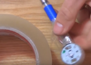 É possível fazer sua própria máquina de tatuagem caseira