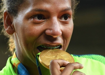 Rafaela Silva ganha o primeiro ouro do Brasil nas Olimpíadas