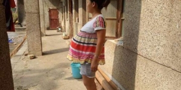 Mulher diz que gravidez durou 17 meses e quer o recorde