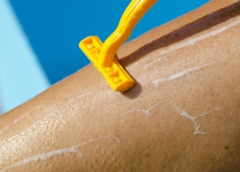 Depilação íntima pode te deixar mais vulnerável a DSTs