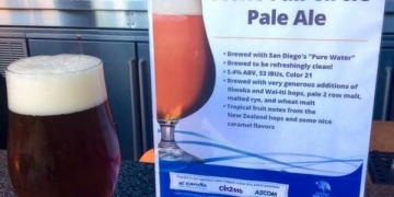 Cervejaria dos EUA aposta em água de privada como arma secreta