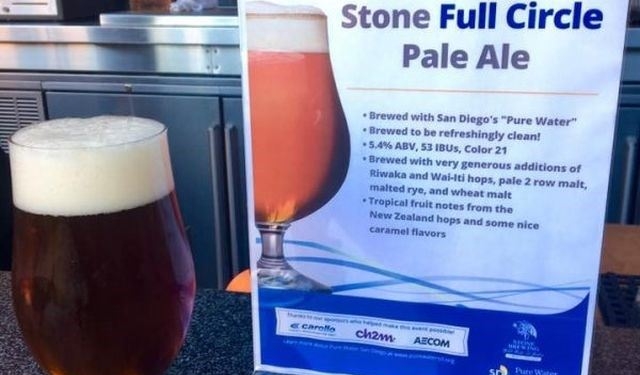 Cervejaria dos EUA aposta em água de privada como arma secreta