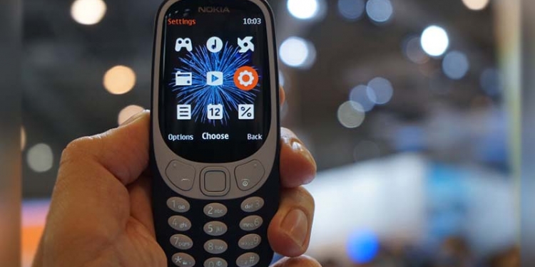 Nokia 3310 vai voltar com direito a Snake na memória