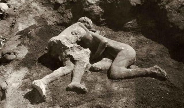 “Duas donzelas” da Pompeia, na verdade, eram dois homens