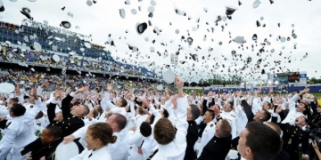 6 tradições de formatura curiosas ao redor do mundo