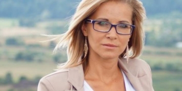 Você não vai acreditar porque essa mulher fingiu ser cega