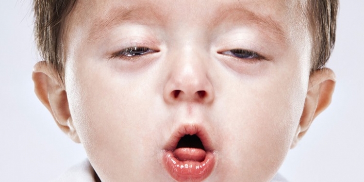 Você aceitaria pegar coqueluche em troca de R$ 15 mil?