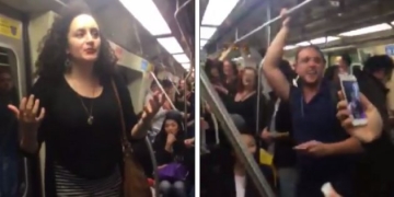 O que acontece quando alguém começa a cantar “Evidências” no metrô?