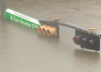 10 fotos impactantes dos estragos do Furacão Harvey