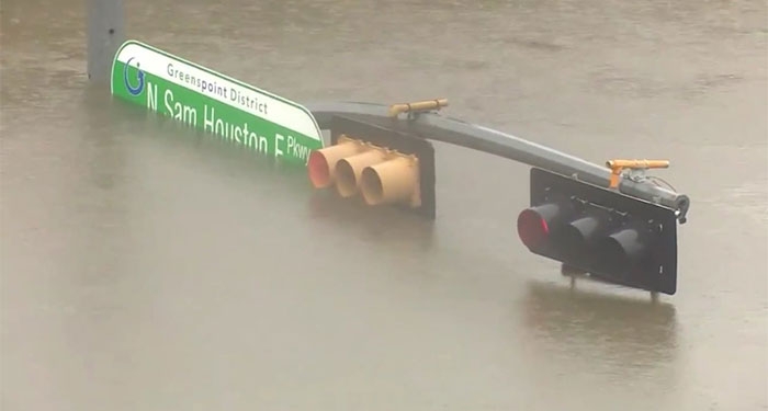 10 fotos impactantes dos estragos do Furacão Harvey