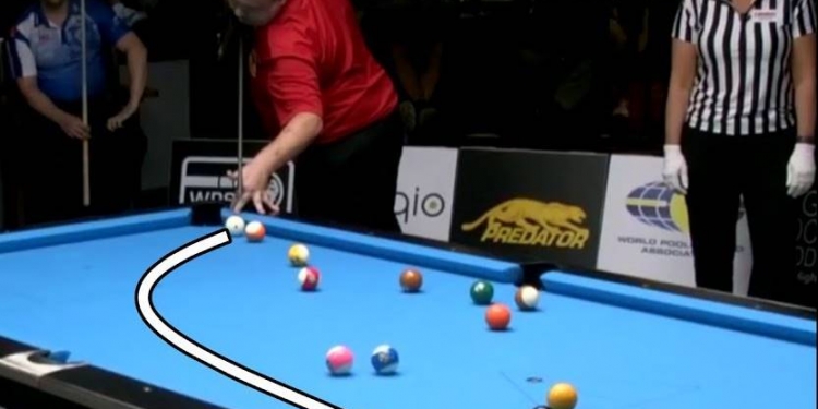 Essa é a jogada mais incrível de sinuca que você vai ver hoje