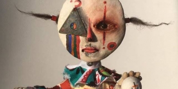 Esse canadense de 12 anos cria bonecas: macabras