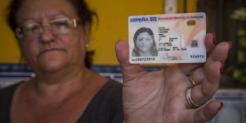 Mulher busca atendimento em hospital e “descobre” que está morta