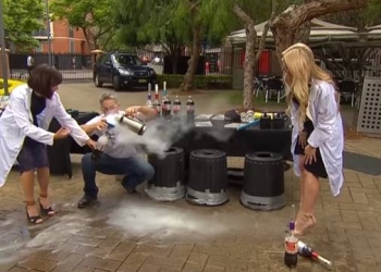 Experimento com nitrogênio ao vivo quase termina em tragédia