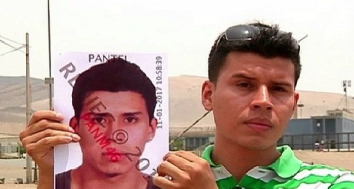 Homem da sonífero para irmão e foge da cadeira o deixando em seu lugar