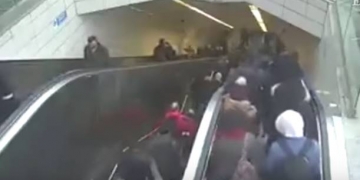 Vídeo: homem é engolido por escada rolante em Istambul