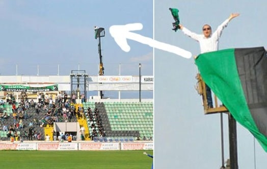 Esse cara foi banido do estádio mas alugou um guindaste para assistir o jogo